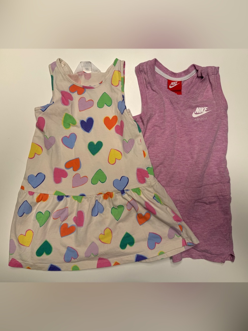 Girl’s 3T Bundle (Nike and H&M)